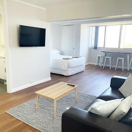 Studio 101 - First Floor Fremantle Studio Apartment Bagian luar foto