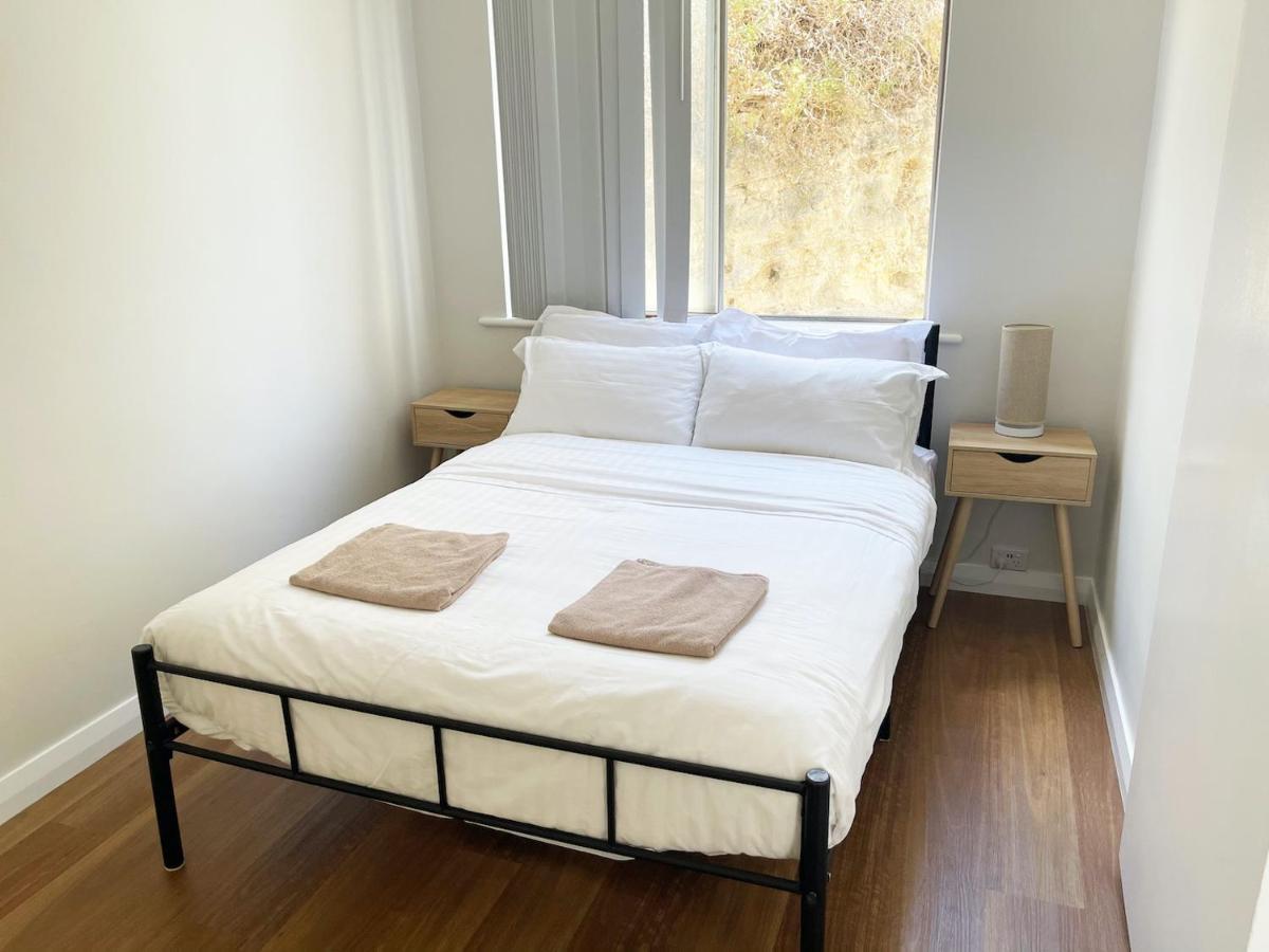 Studio 101 - First Floor Fremantle Studio Apartment Bagian luar foto